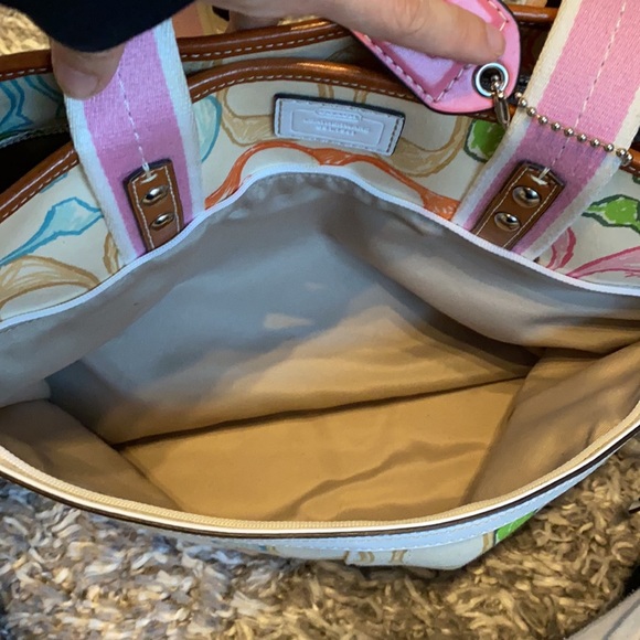 Coach Tote Bag or Baby Bag - Picture 9 of 10